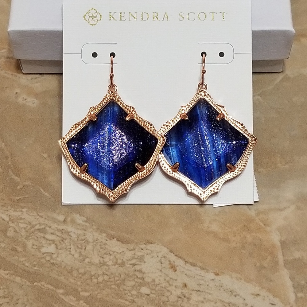 Kendra Scott Kirsten earrings NWT